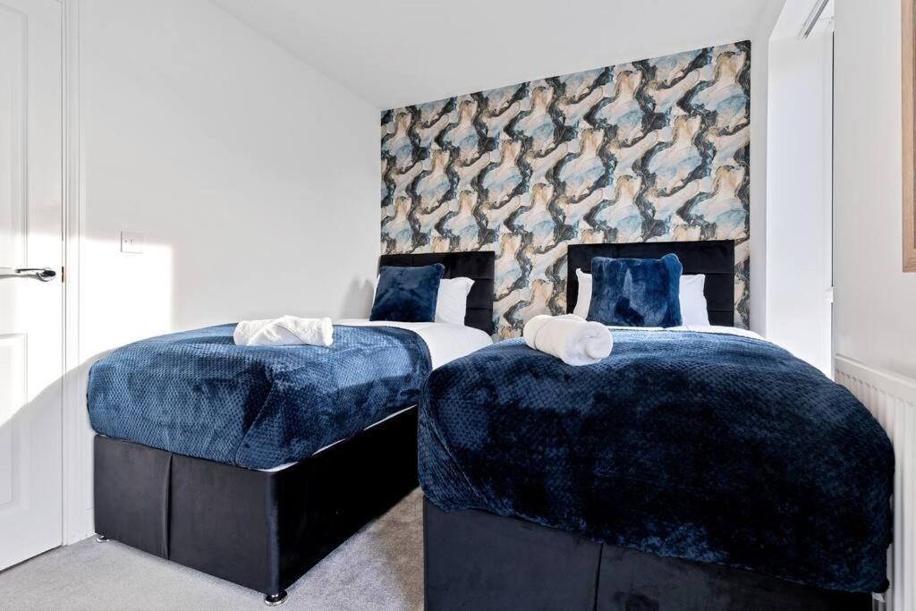 Luxury Birmingham City Centre Townhouse With Free Parking - Sleeps 4 - Perfect For Contractors, Business Travellers, Families And Other Groups - Near Bullring, Newstreet, Selfridges, Nec, Nia & Birmingham Airport Eksteriør billede
